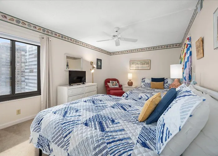 2 Bedroom Rainbow With Fabulous Direct Ocean Views And Outdoor Pool! Ocean City